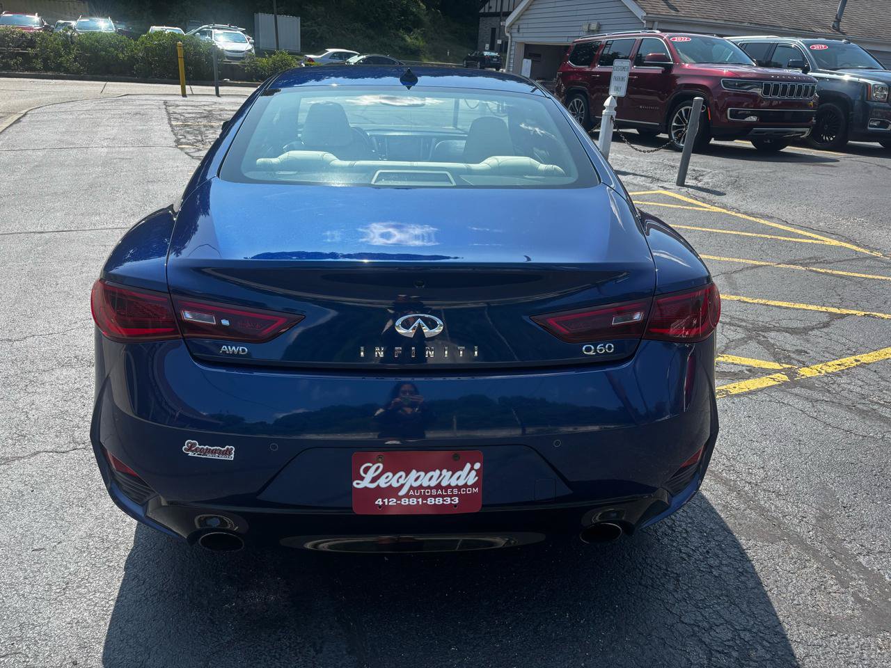 Used 2017 INFINITI Q60 3.0t w/ Premium Plus Package 3.0T AWD/4WD image 6