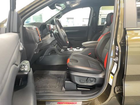 Used 2024 Ford Ranger Raptor AWD/4WD image 6