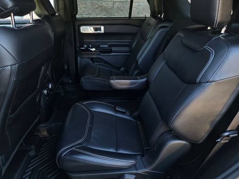 Used 2023 Ford Explorer ST w/ Equipment Group 401A AWD/4WD image 13