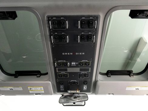 Used 2025 INEOS Grenadier Quartermaster AWD/4WD image 22