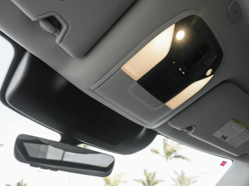 Certified 2026 INFINITI QX60 Luxe w/ Cargo Package FWD image 19