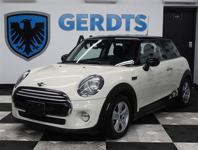 Used 2015 MINI Cooper 2-Door Hardtop FWD image 1