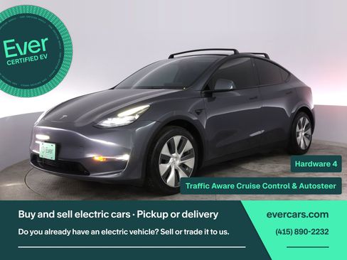 Used 2023 Tesla Model Y Long Range AWD/4WD image 1