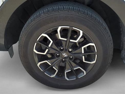 Used 2022 Hyundai Santa Cruz SEL Premium image 7