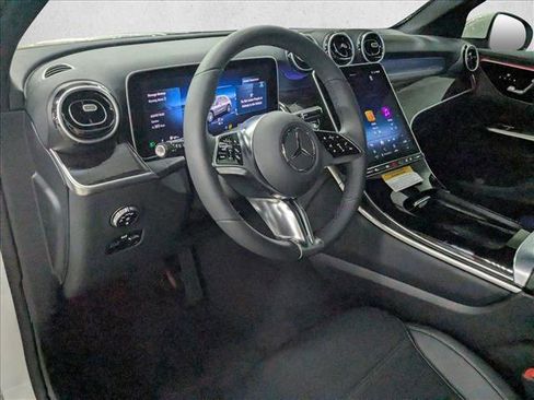 New 2026 Mercedes-Benz GLC 300 4MATIC image 3
