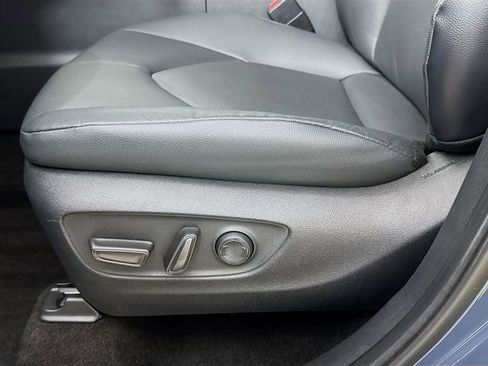 Used 2024 Toyota Grand Highlander AWD image 15