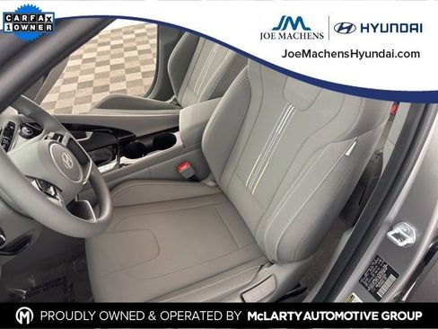 Certified 2025 Hyundai Elantra Blue image 22