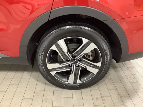 Certified 2023 Kia Sorento EX image 9