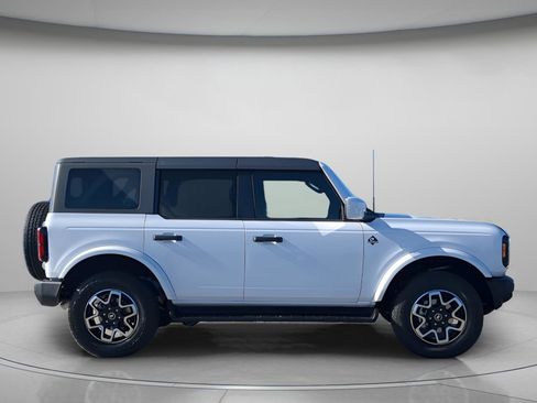 New 2026 Ford Bronco Outer Banks AWD/4WD image 42