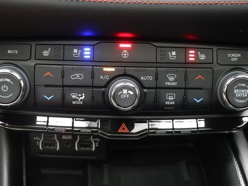 Used 2023 Dodge Durango R/T AWD/4WD image 24