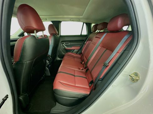 Used 2025 MAZDA CX-50 AWD 2.5 Hybrid w/ Premium Pkg image 28