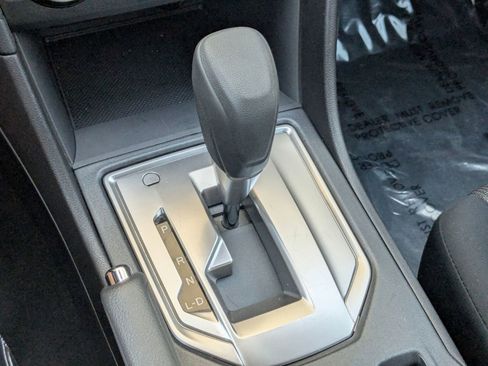 Used 2023 Subaru Crosstrek 2.0i image 21