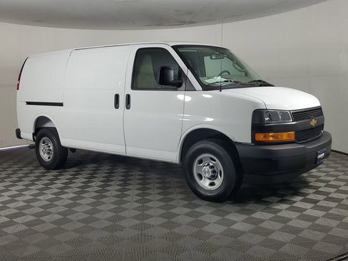 New 2026 Chevrolet Express 2500 w/ Driver Convenience Package RWD image 3