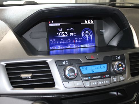 Used 2012 Honda Odyssey EX-L image 16