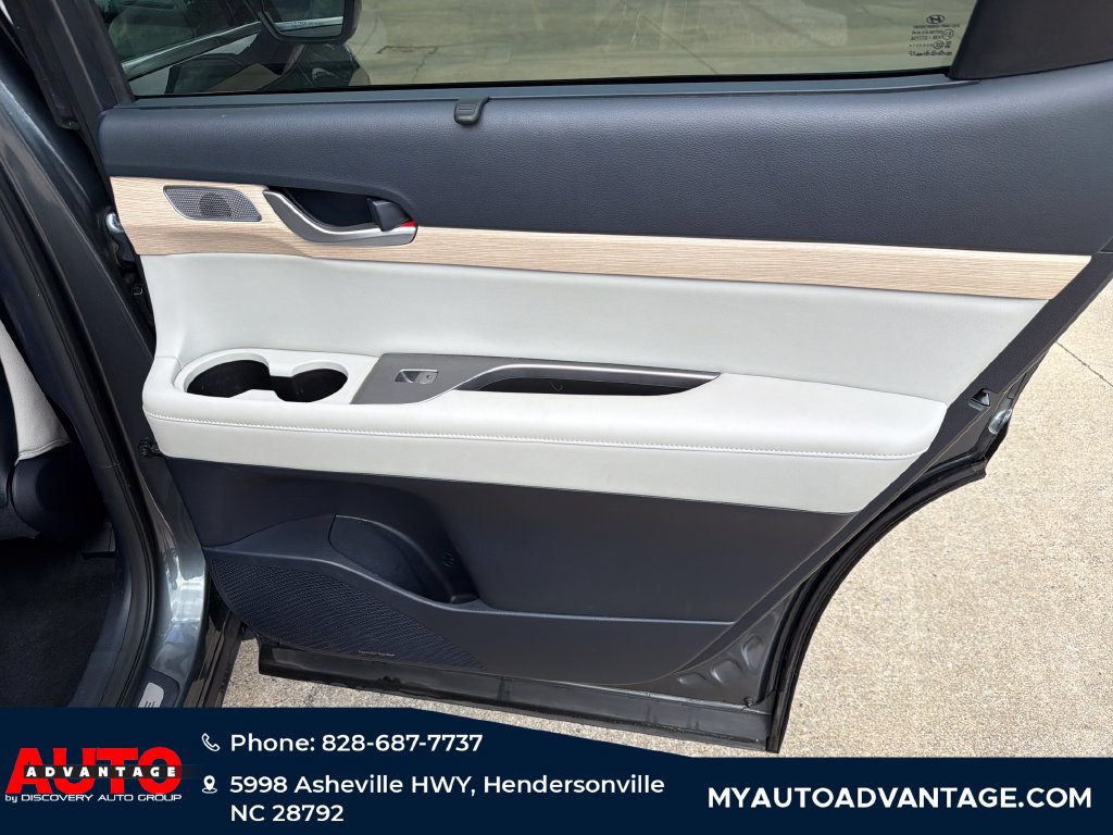 Used 2024 Hyundai Palisade Limited AWD/4WD image 36