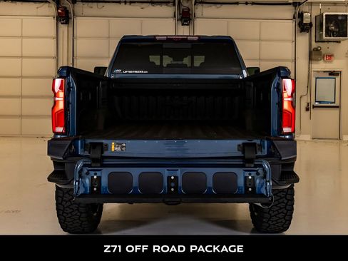 Used 2026 Chevrolet Silverado 2500 LTZ w/ Trail Boss Package AWD/4WD image 9