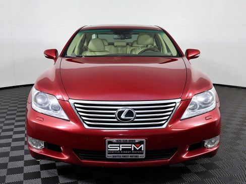 Used 2011 Lexus LS 460 L w/ Luxury Pkg AWD/4WD image 4