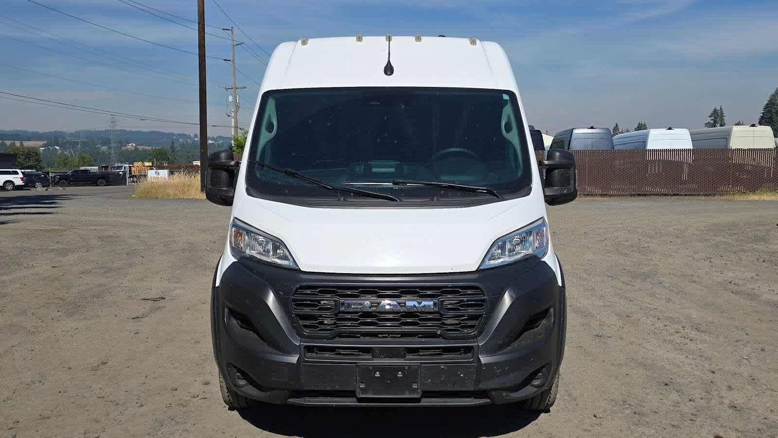 Used 2023 RAM ProMaster 2500 FWD image 9