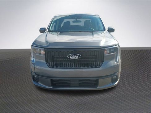 New 2025 Ford Maverick Lobo image 3