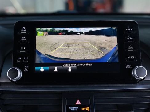 Used 2018 Honda Accord Sport image 36