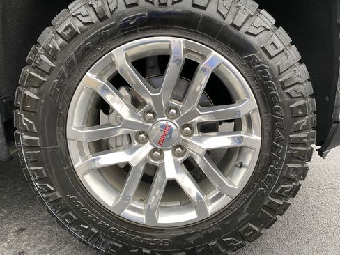 Used 2020 GMC Sierra 1500 SLT w/ SLT Premium Plus Package image 15