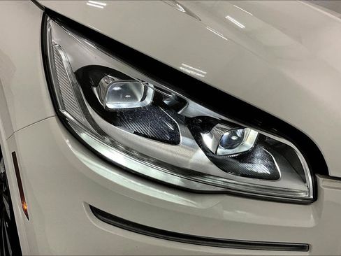 Used 2020 Lincoln Aviator Black Label Grand Touring w/ Class IV Trailer Tow Package image 39