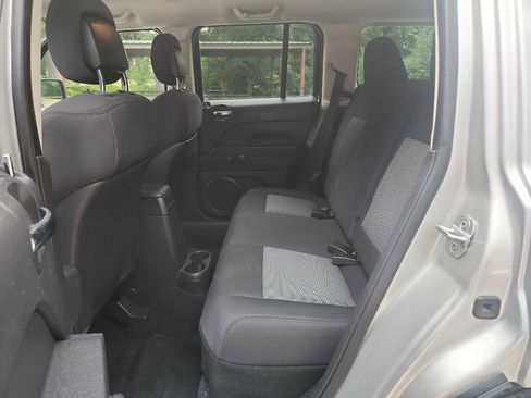 Used 2010 Jeep Patriot Sport w/ Tire & Wheel Group image 23