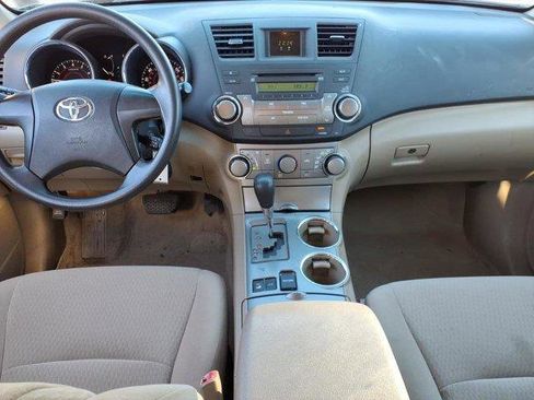 Used 2010 Toyota Highlander 4WD image 15