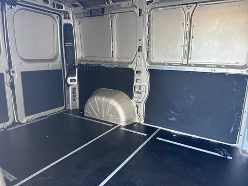 Used 2025 RAM ProMaster 1500 w/ Safety Group FWD image 13
