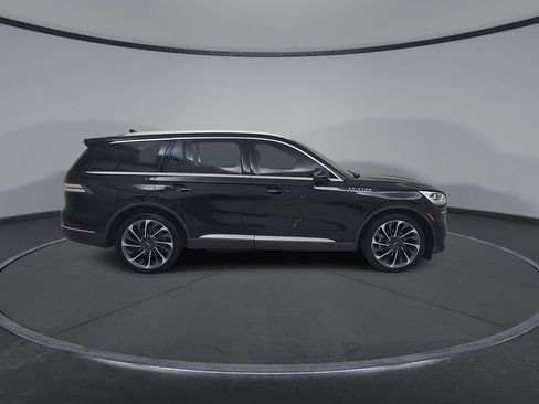 Used 2020 Lincoln Aviator Reserve w/ Equipment Group 202A AWD/4WD image 18