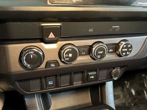 Used 2021 Toyota Tacoma SR image 34