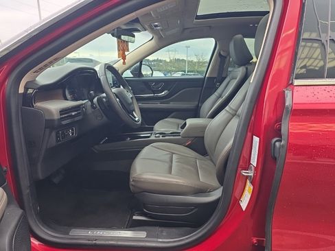 Used 2024 Lincoln Corsair Grand Touring w/ Equipment Group 301A image 8