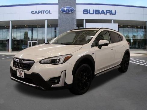 Used 2023 Subaru Crosstrek Hybrid w/ Moonroof Package w/Navigation image 6