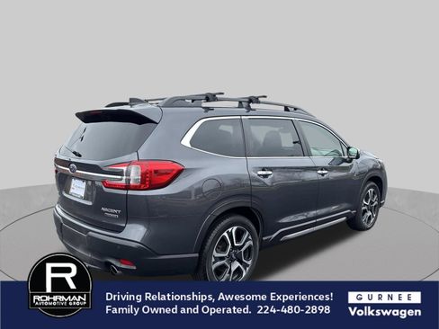 Used 2023 Subaru Ascent Touring AWD/4WD image 9