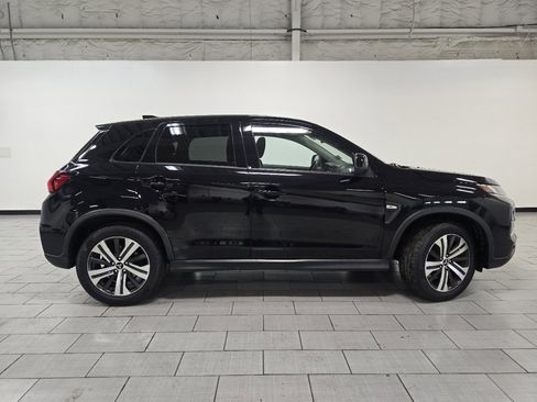 Used 2020 Mitsubishi Outlander Sport ES image 15