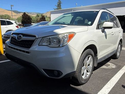 Used 2014 Subaru Forester 2.5i Limited w/ Popular Package #2 AWD/4WD image 4