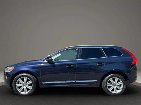 Used 2017 Volvo XC60 T5 Inscription w/ Preferred Option Package AWD/4WD image 2