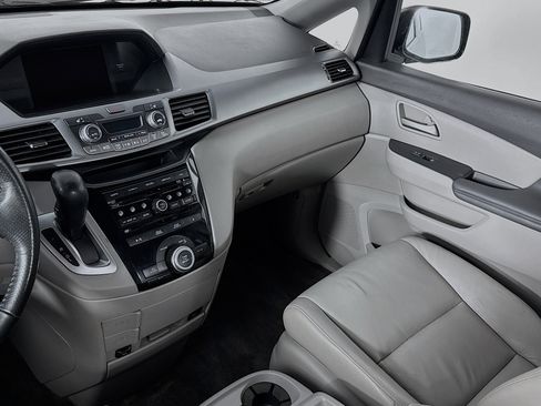 Used 2011 Honda Odyssey EX-L image 23