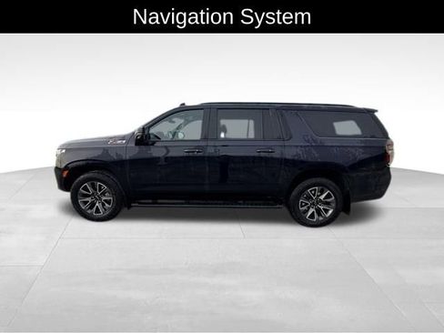 Certified 2023 Chevrolet Suburban Z71 w/ Luxury Package image 4