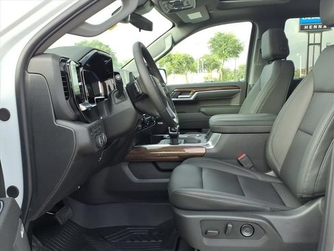 New 2026 Chevrolet Silverado 1500 LT Trail Boss w/ Safety Package AWD/4WD image 17