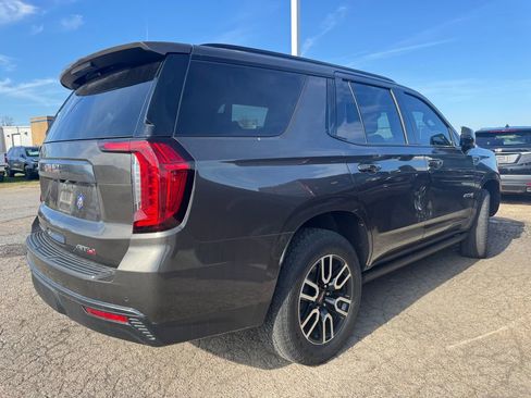 Used 2021 GMC Yukon AT4 w/ AT4 Premium Package image 4