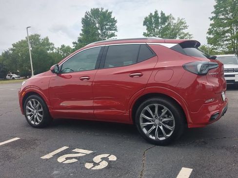 Used 2026 Buick Encore GX Avenir w/ Avenir Technology Package FWD image 6