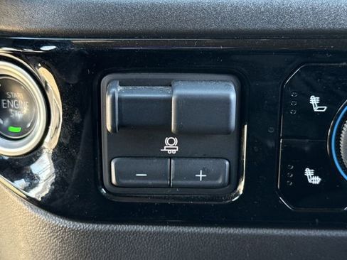 Certified 2025 Chevrolet Silverado 1500 LT image 22