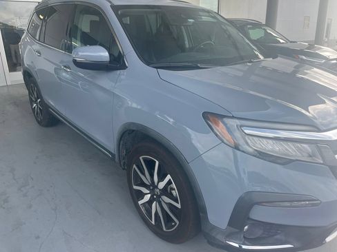 Used 2022 Honda Pilot Touring image 3