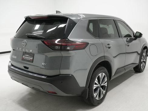 Used 2023 Nissan Rogue SV FWD image 4