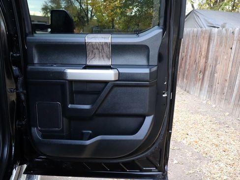 Used 2017 Ford F250 Lariat w/ Lariat Value Package image 25