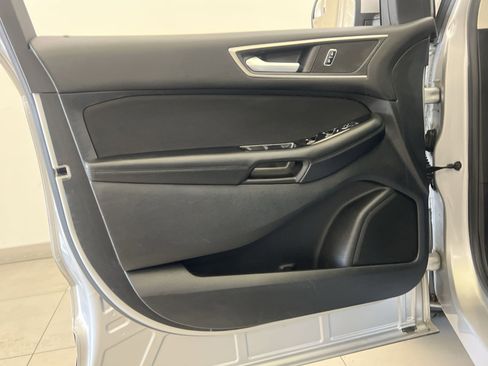 Used 2016 Ford Edge SEL image 37