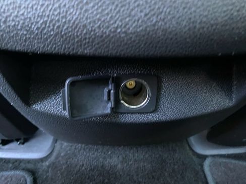 Used 2013 Ford Edge SEL FWD image 36