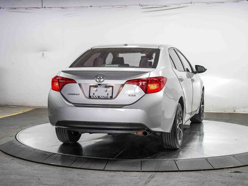 Certified 2017 Toyota Corolla XSE FWD image 7