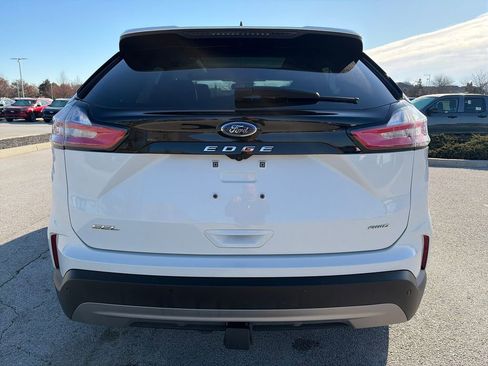 Used 2024 Ford Edge SEL w/ Convenience Package image 6